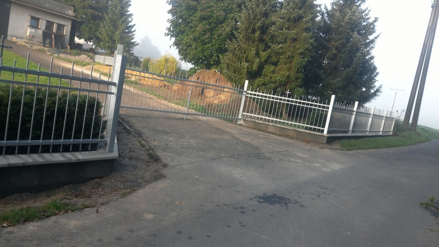 Oprava oplocení hřbitova v obci Kobeřice